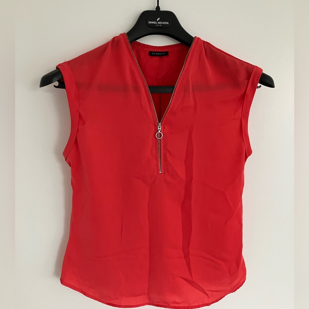 Dynamite V Neck Red Shirt | XS